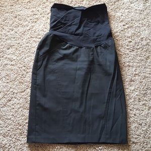 Maternity skirt size xs